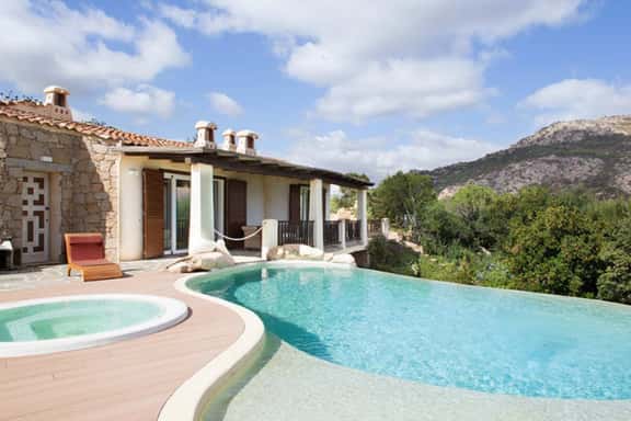 Luxury Pevero Hill Villa With Views - Image 1