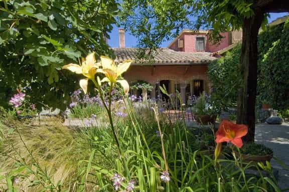 Sardinian Retreat Near Beaches and Village - Image 1