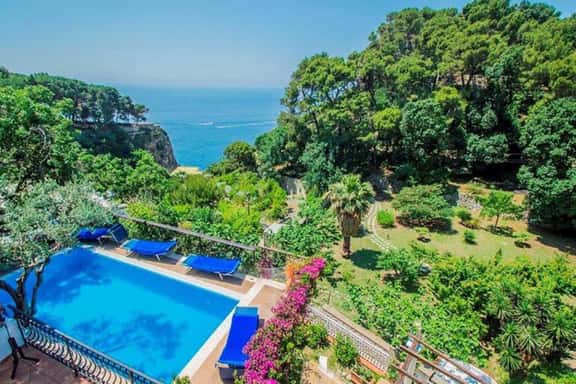 Capri Villa With Panoramic Pool - Image 1