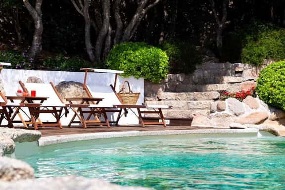 SEA VIEW 4-BEDROOM VILLA WITH POOL - Image 1