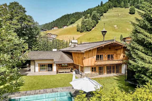 Luxury Alpine Estate with Indoor Pool, Spa - Image 1