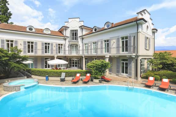 Luxury Lake Maggiore Villa with Pool & TennisCourt - Image 1