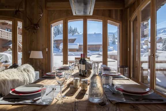 Luxury Ski-In Ski-Out Apartment w/ Terrace - Image 1