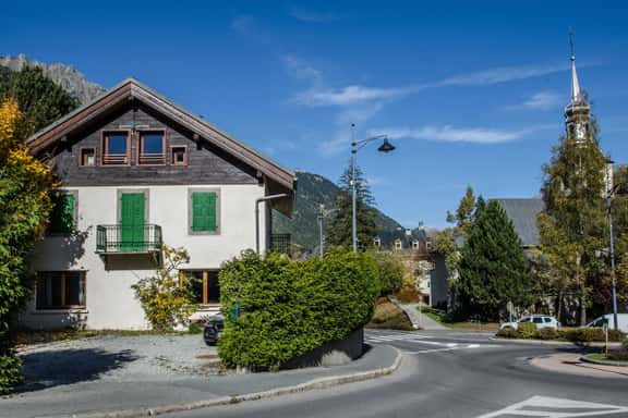 Charming Three Bedroom Mountain Apartment Retreat - Image 1
