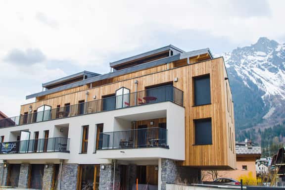 Contemporary Duplex With Brevent Mountain Views - Image 1