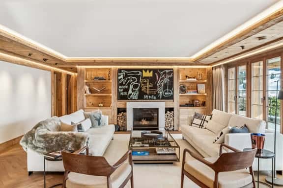 Exclusive Alpine Apartment With Outdoor Space - Image 1