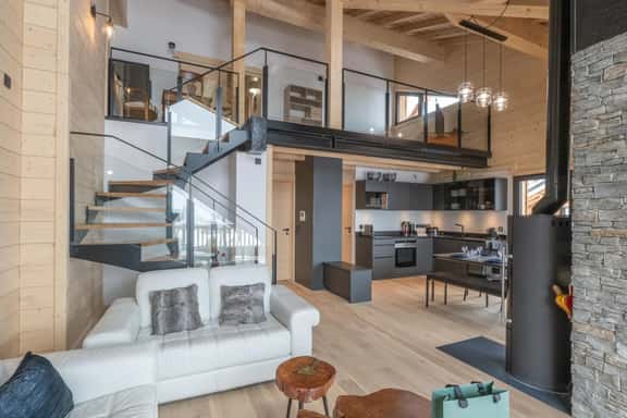 Spacious Ski Apartment Near Les Bergers - Image 1