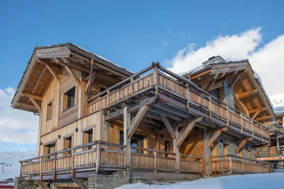 Luxury Chalet Steps From Altiport Slopes - Image 1
