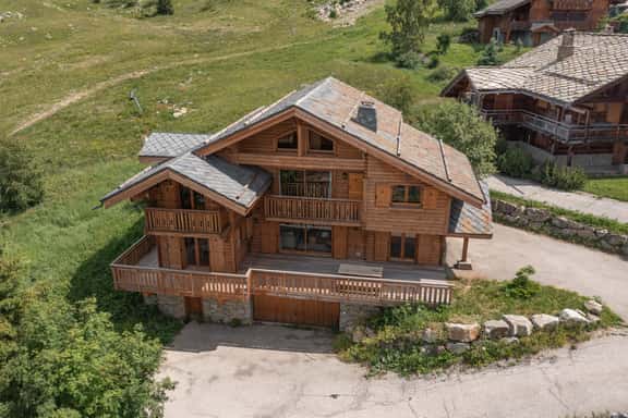 Ski Front Chalet With Hammam and Fireplace - Image 1