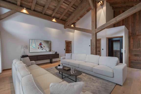 Luxury Mountain Chalet With Indoor Pool - Image 1
