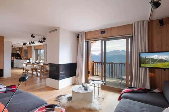 Alpine Duplex for Six Near Skiing - Image 1