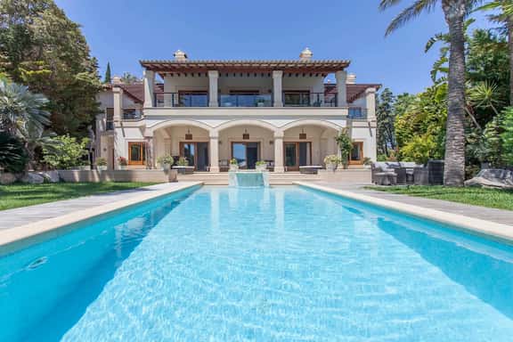 Exclusive Mediterranean Villa With Private Pool - Image 1
