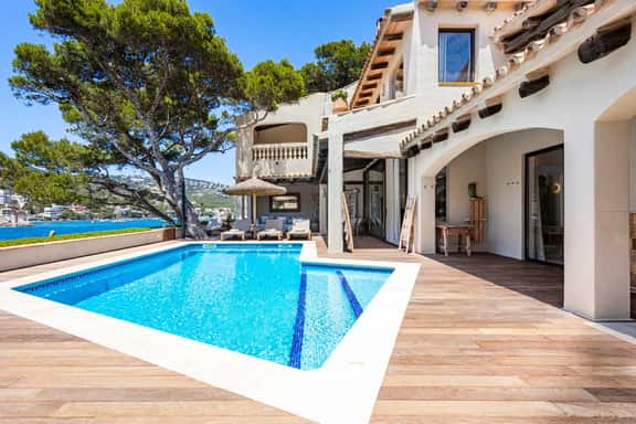 Luxury Waterfront Villa Near Port Andratx - Image 1