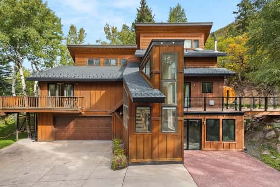 Quiet Aspen Retreat Near Downtown Gondola - Image 1