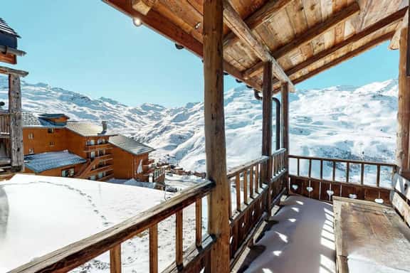 Ski Slope Side Chalet With Sauna - Image 1