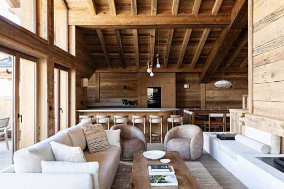 Mountain Chalet With Sauna And Garage - Image 1