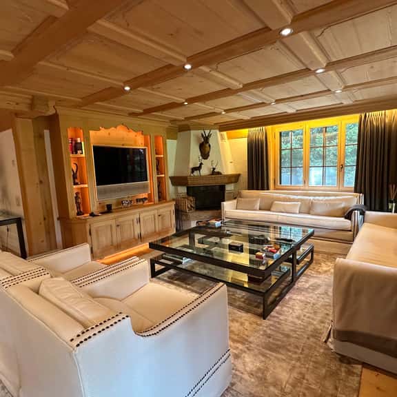 Luxurious Alpine Getaway at Park Hotel Gstaad - Image 1