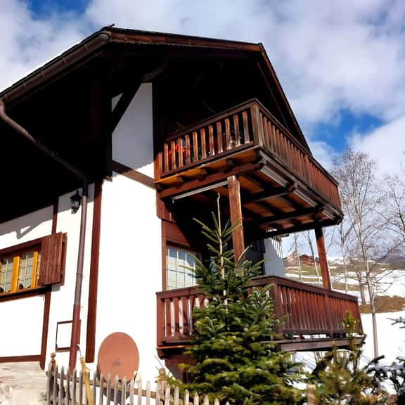 Luxurious Residential Complex with Wellness Centre - Image 1