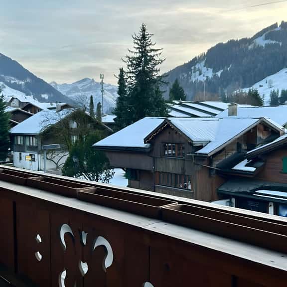 Super Luxurious Duplex Penthouse in Gstaad Center - Image 1