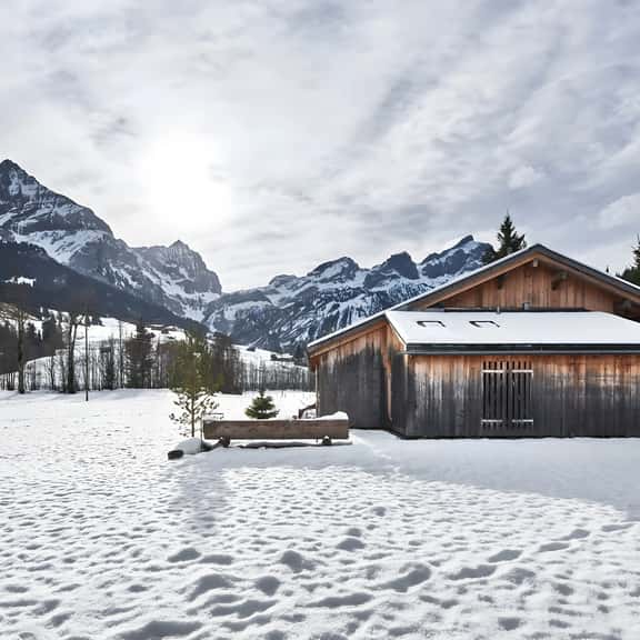 Top-notch Gstaad Chalet with supreme interior - Image 1