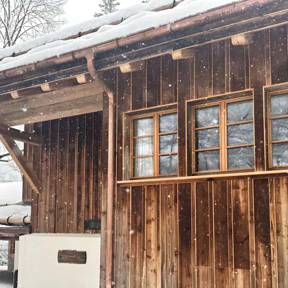 Chalet by the River in Gstaad With Sauna - Image 1