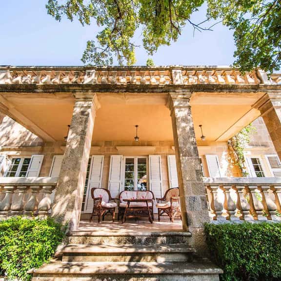 Classic Mediterranean Retreat With Century Trees - Image 1