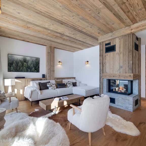 Comfortable Mountain Apartment With Great Access - Image 1