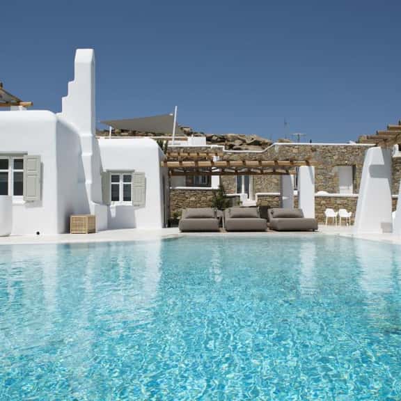 Elegant Eight Bedroom Villa Near Mykonos Town - Image 1