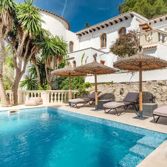 Elevated Mallorca Haven With Endless Horizons - Image 1