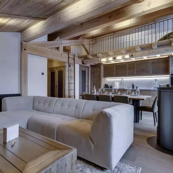 Modern Ski Apartment With Scenic Terrace - Image 1