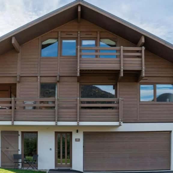 Scenic Chalet Near Ski and Nature - Image 1