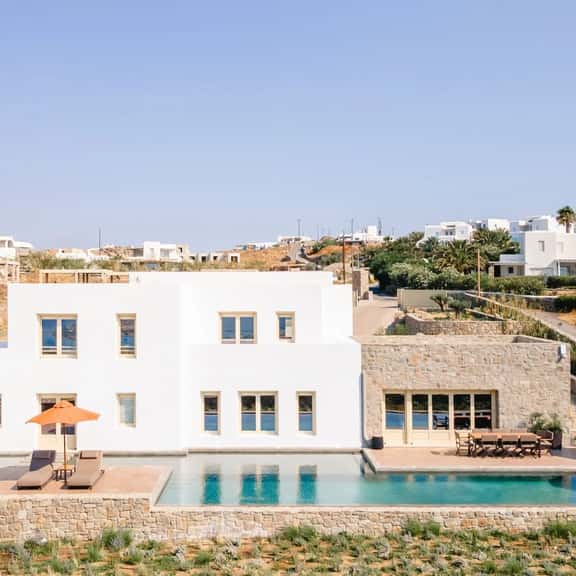 Three Bedroom Mykonos Retreat With Pool - Image 1