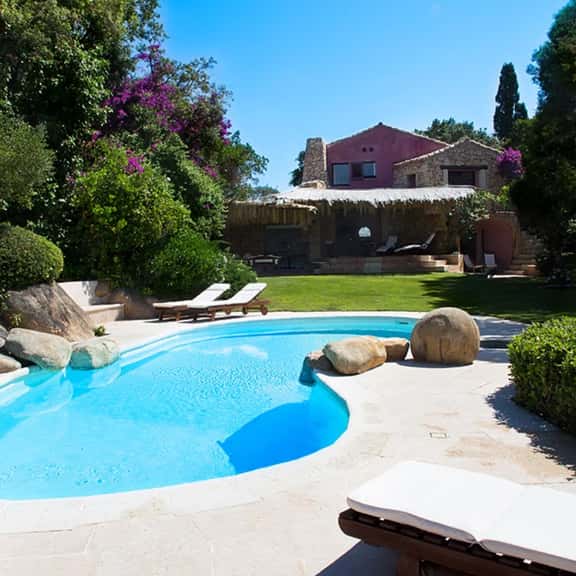 Stylish Costa Smeralda Villa With Pool - Image 1