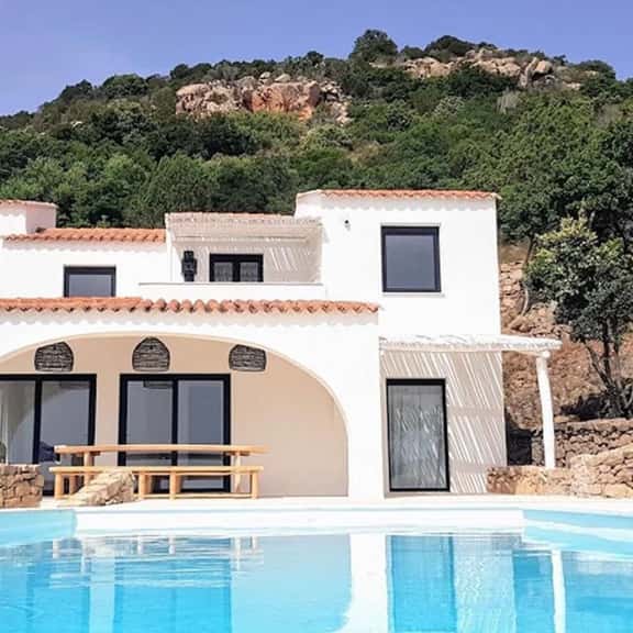 Lovely Hilltop Villa With Private Swimming Pool - Image 1