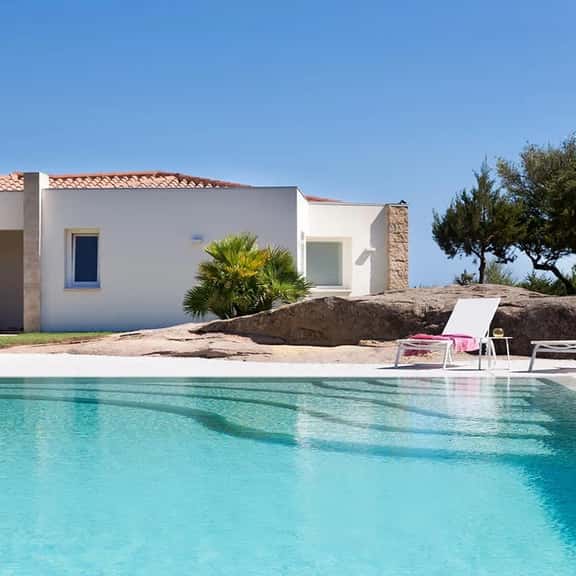 Exclusive 5-Bedroom Villa with Sea Views, Pool - Image 1