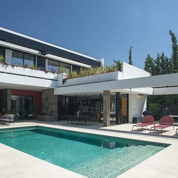 Modern 6-BR Beachside Villa w/ Pool, Spa & Cinema - Image 1