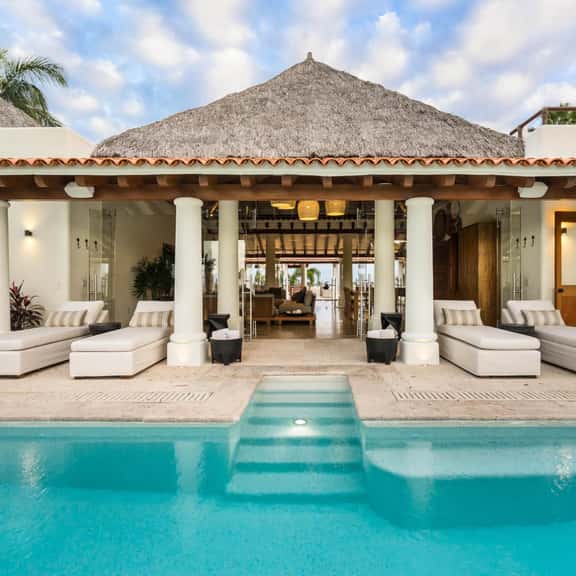 Traditional Mexican Villa with Modern Oceanview - Image 1
