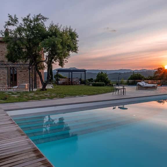 Tuscan Villa with Bespoke Experiences - Image 1