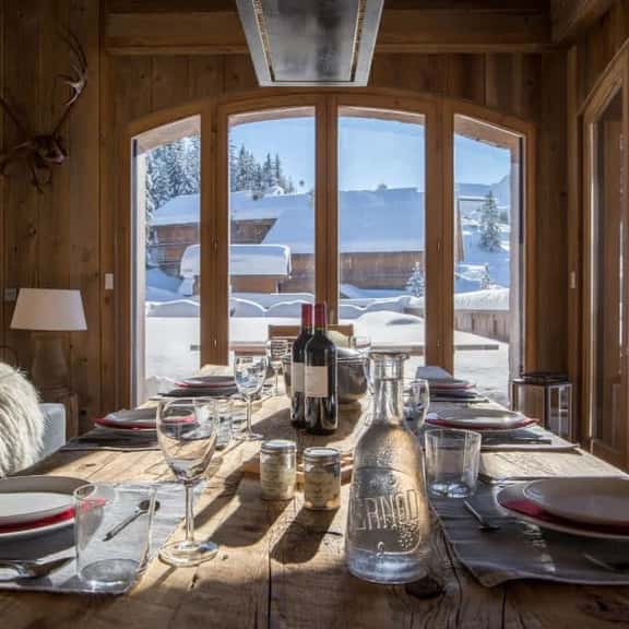 Luxury Ski-In Ski-Out Apartment w/ Terrace - Image 1