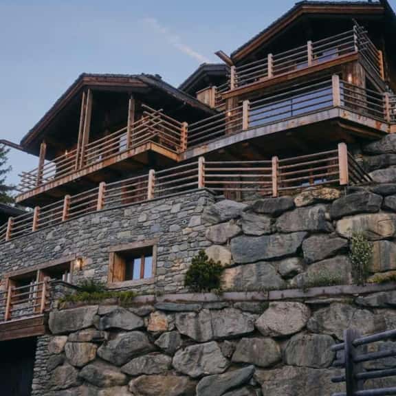 Luxurious Verbier Chalet With Mountain Views - Image 1