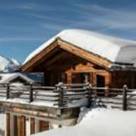 Luxury Verbier Chalet with Wellness Spa - Image 1