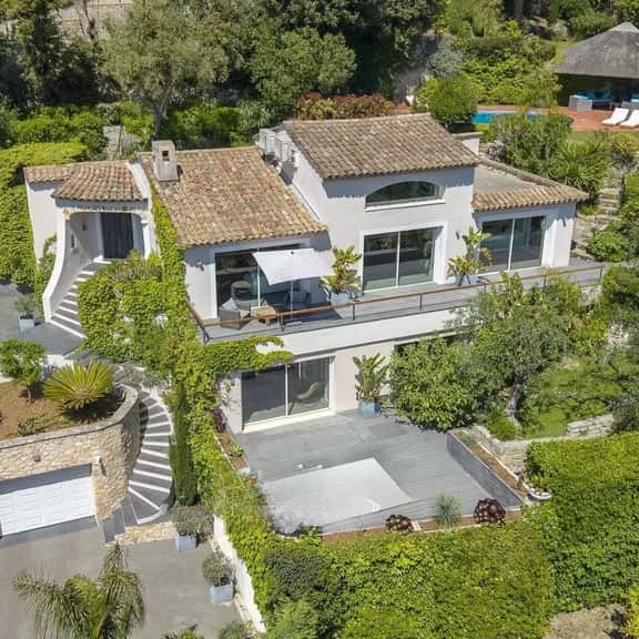 Panoramic Mediterranean Escape With Private Pool - Image 1