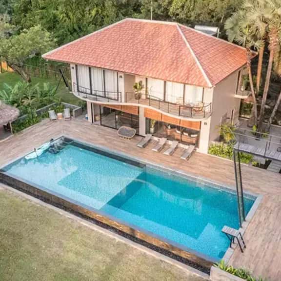 Modern Wellness Villa With Adventure Activities - Image 1
