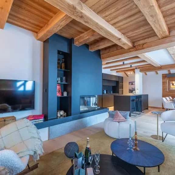 Five-bedroom Chalet at Slopes Foot - Image 1
