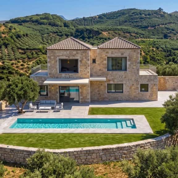 Peaceful Retreat With Breathtaking Cretan Views - Image 1
