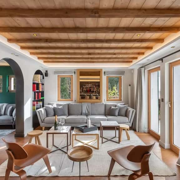 Sophisticated Chalet With Five Private Ensuites - Image 1
