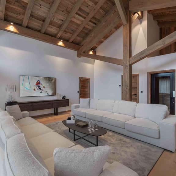 Luxury Mountain Chalet With Indoor Pool - Image 1