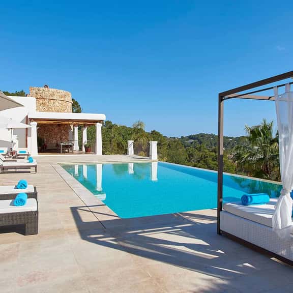 Secluded Home Overlooking San Carlos Village - Image 1
