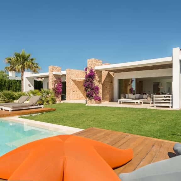 Beautiful Villa Near Cala Conta Beach - Image 1