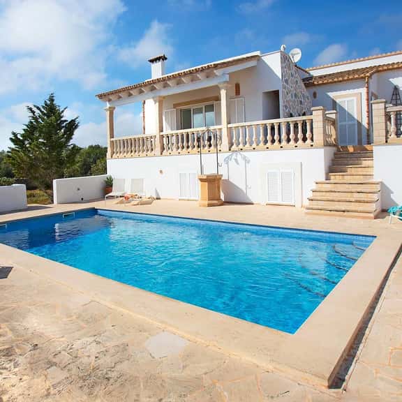 Scenic Sea Views Rooftop Terrace Escape - Image 1